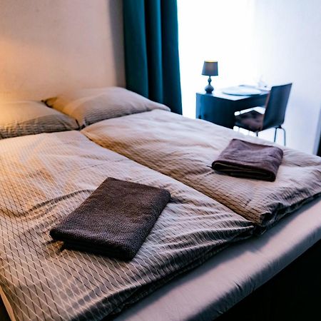 Motel1- A Megfizetheto Luxus! Dunaújváros Eksteriør bilde
