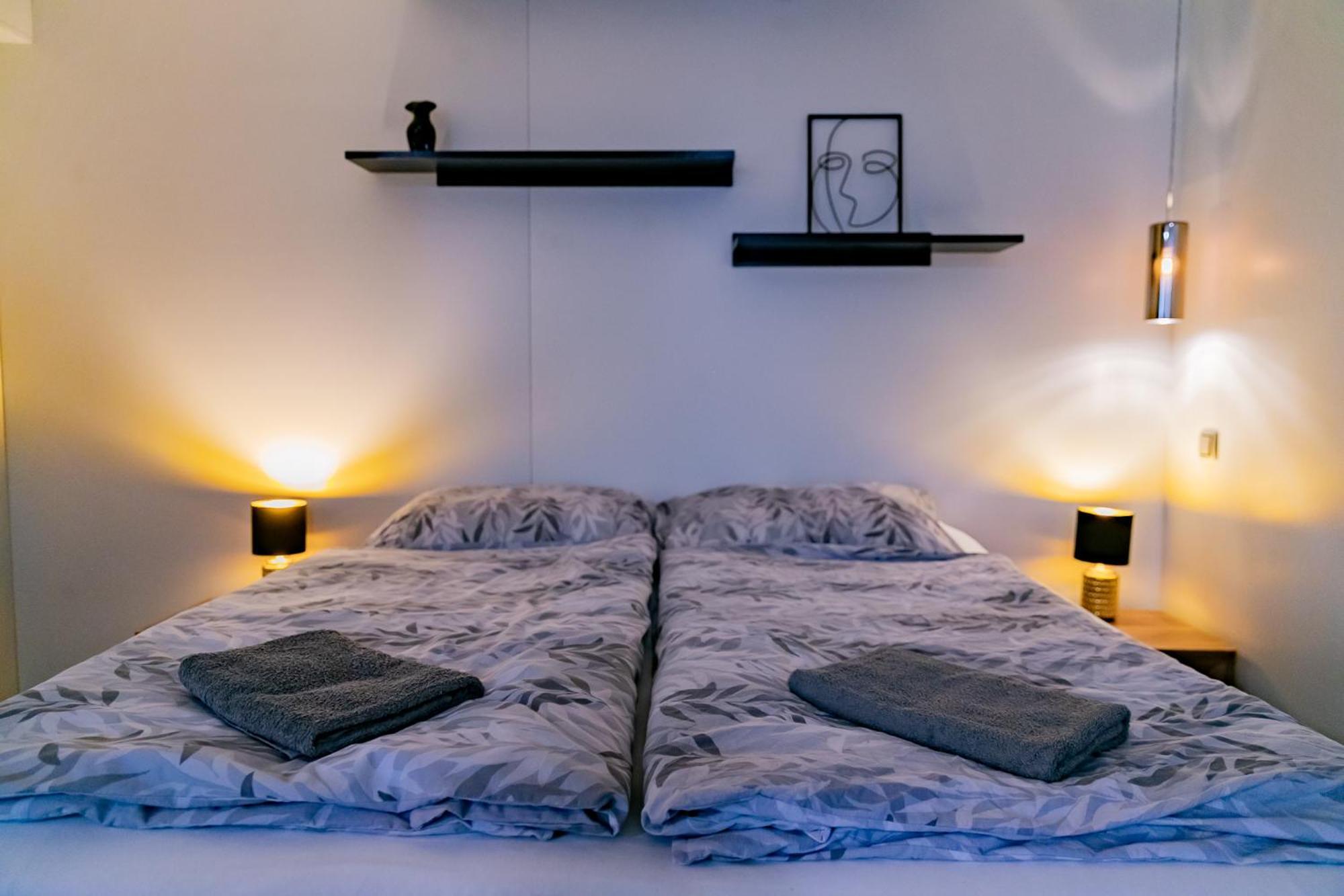 Motel1- A Megfizetheto Luxus! Dunaújváros Eksteriør bilde