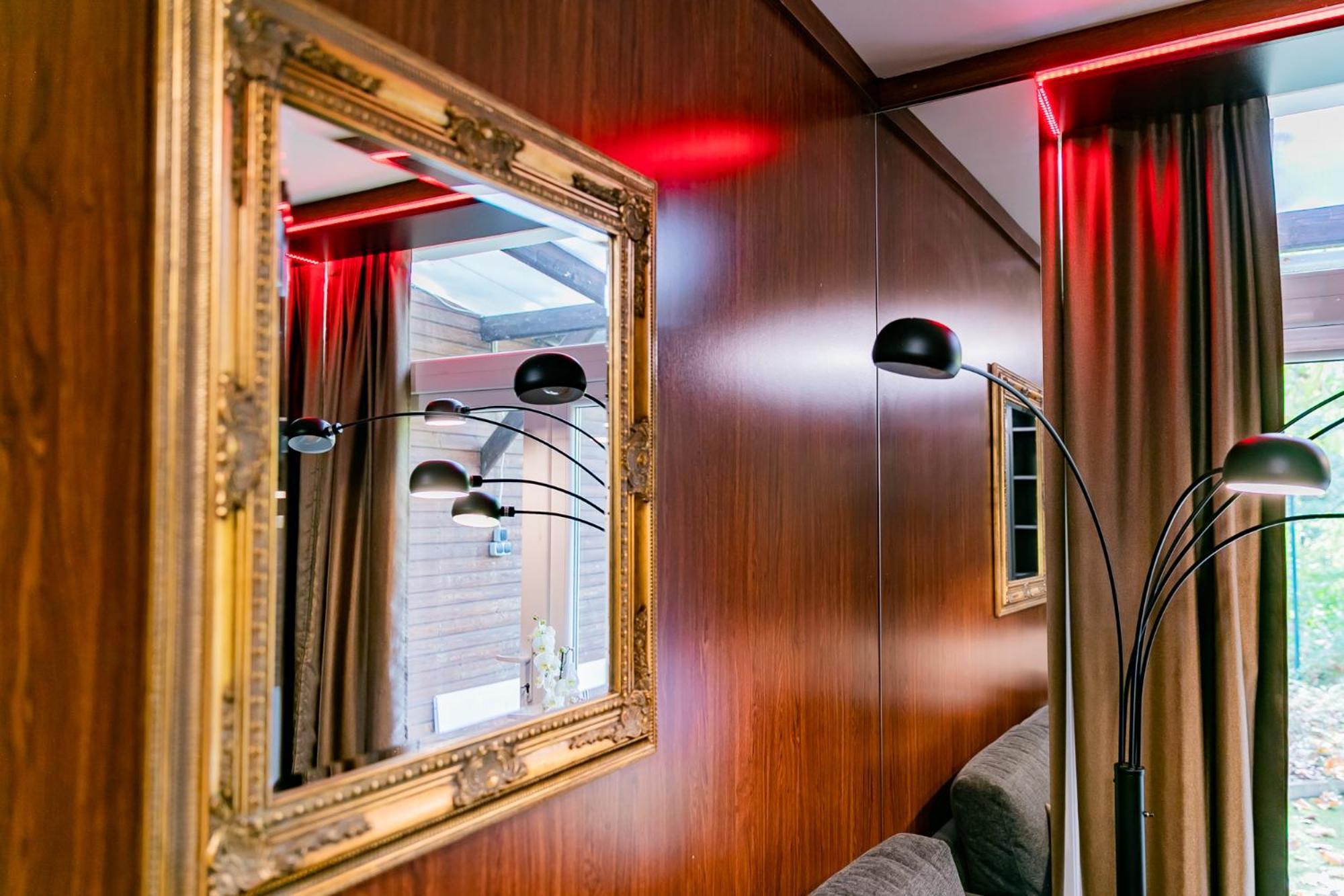 Motel1- A Megfizetheto Luxus! Dunaújváros Eksteriør bilde