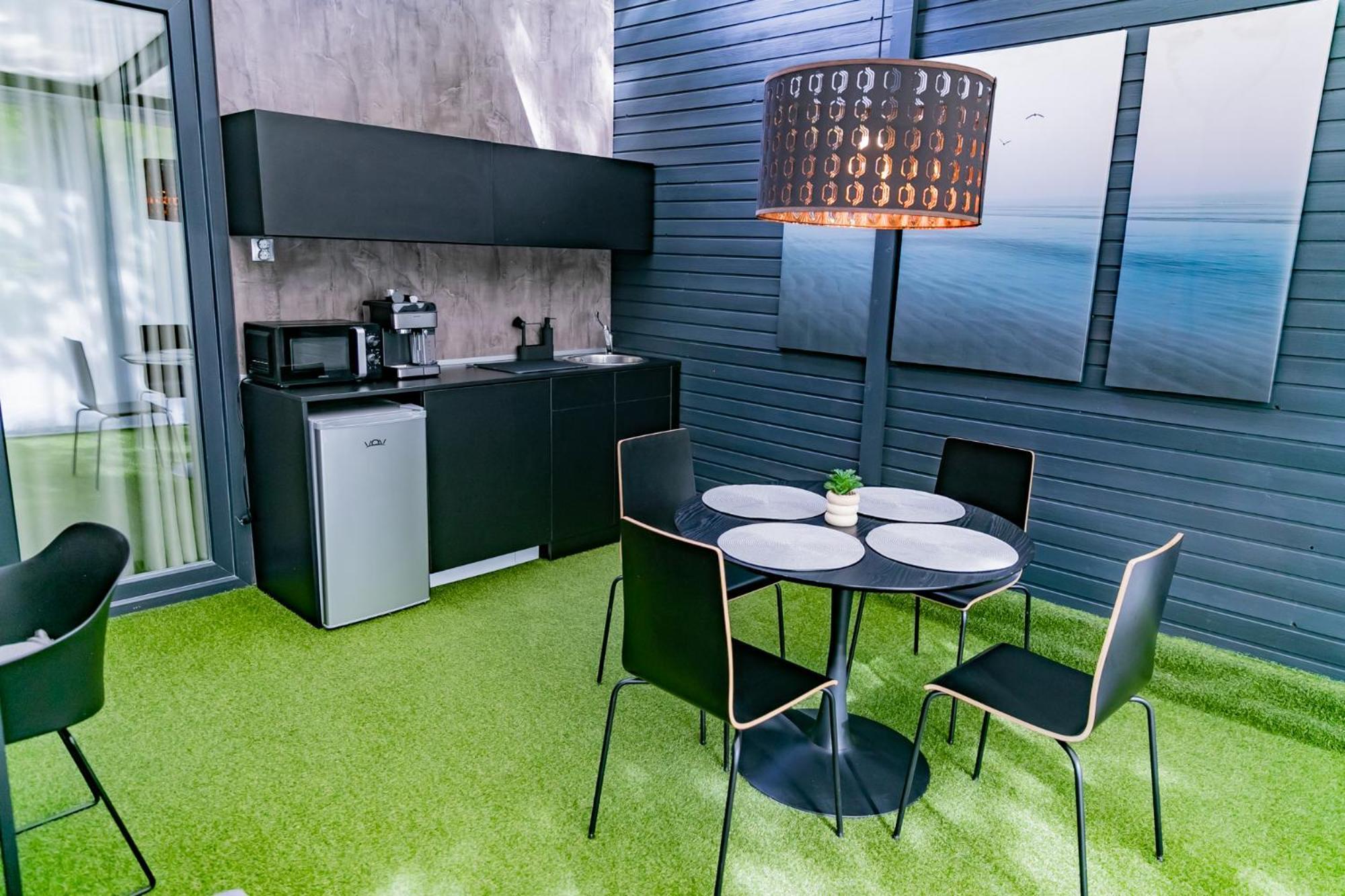 Motel1- A Megfizetheto Luxus! Dunaújváros Eksteriør bilde